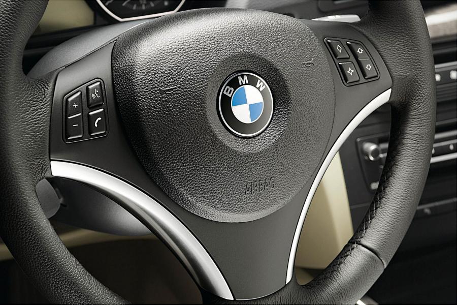  BMW 1-Series 5-Door 2005 года  (фото 6 из 187)